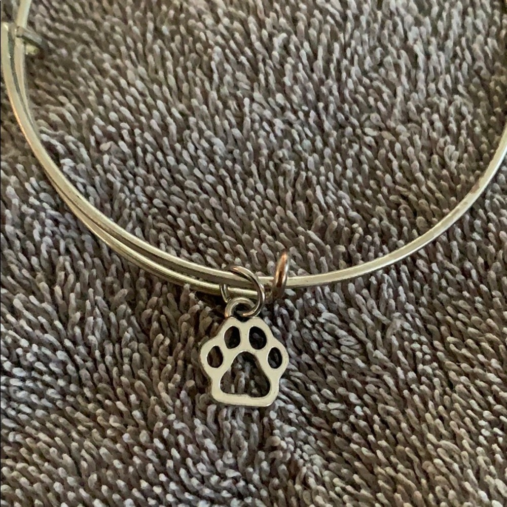 Bracelets - Picture 3 of 3